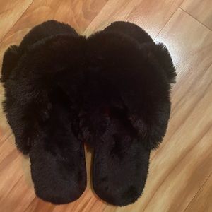 Black fuzzy slippers *2/$10*